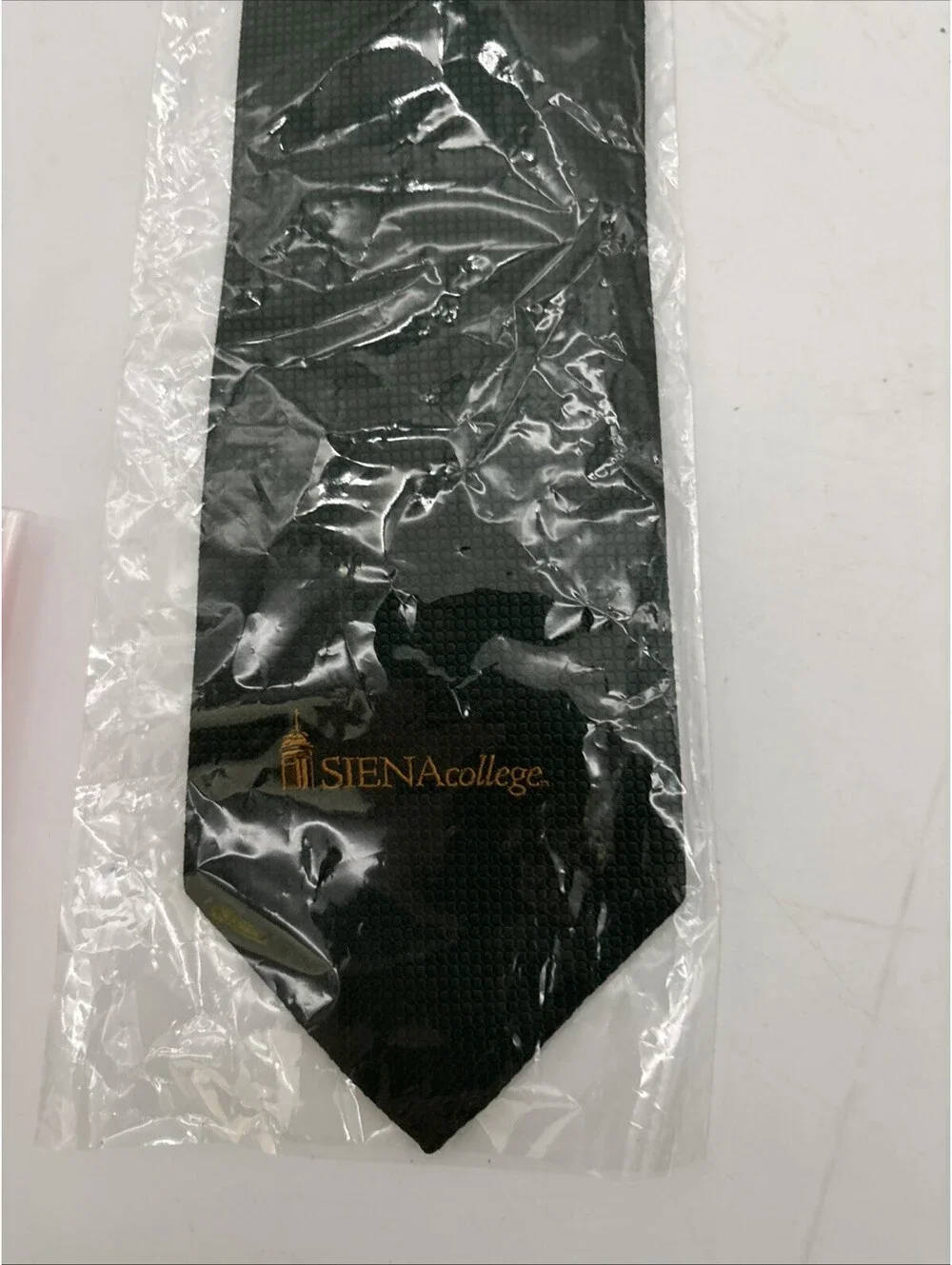 NWT Siena College Official Licensed, By Cable Neckwear, Logo Green SILK Mens Tie